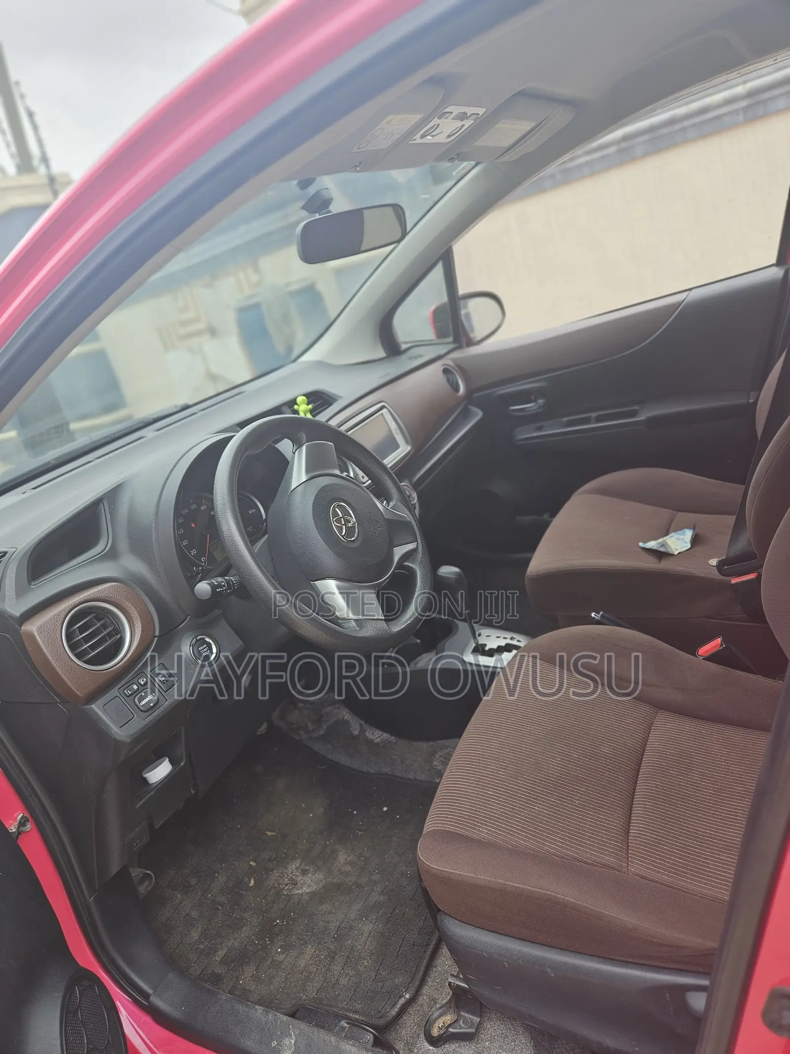 Toyota Vitz 2013 Pink