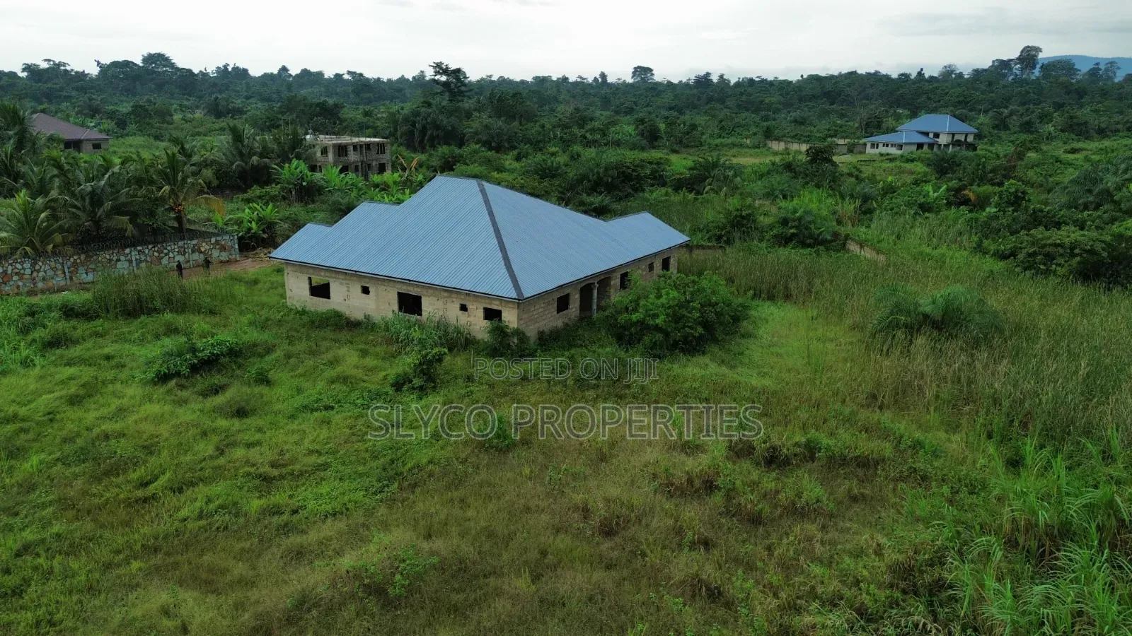 4bdrm House in Fcb Estate, New-Juaben Municipal for sale
