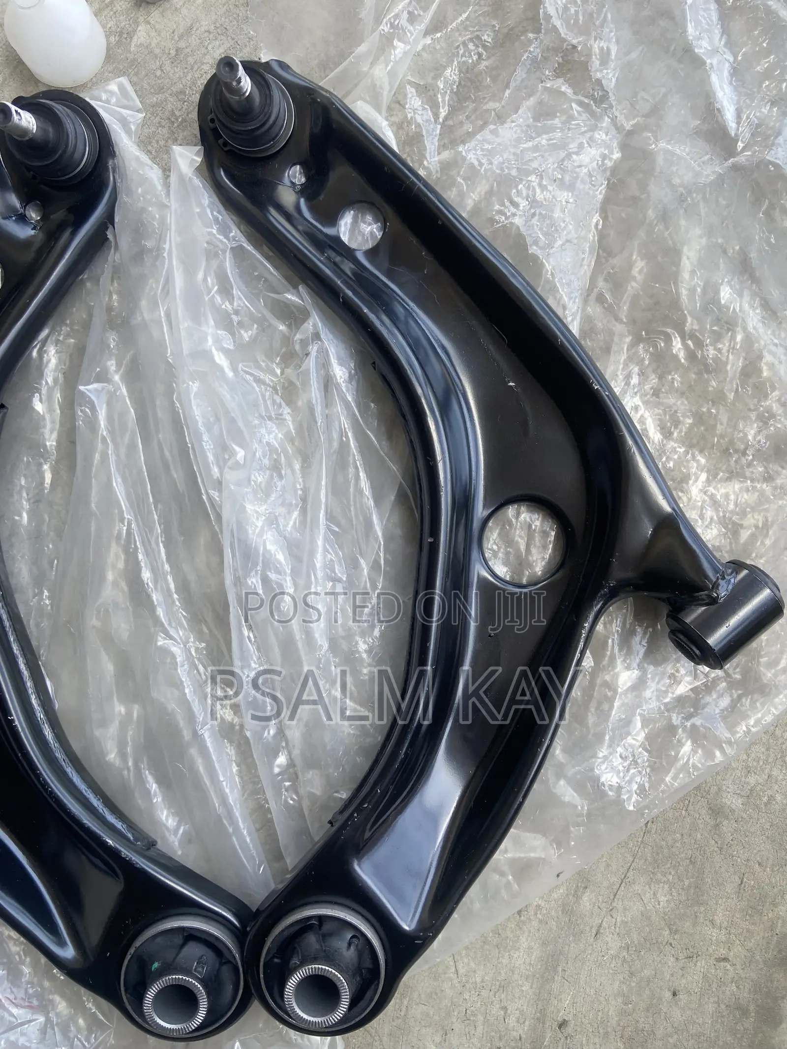Yaris / Vitz 2007,2008,2009,2010,2011,2012,2013,2014,2015 Lower Arm