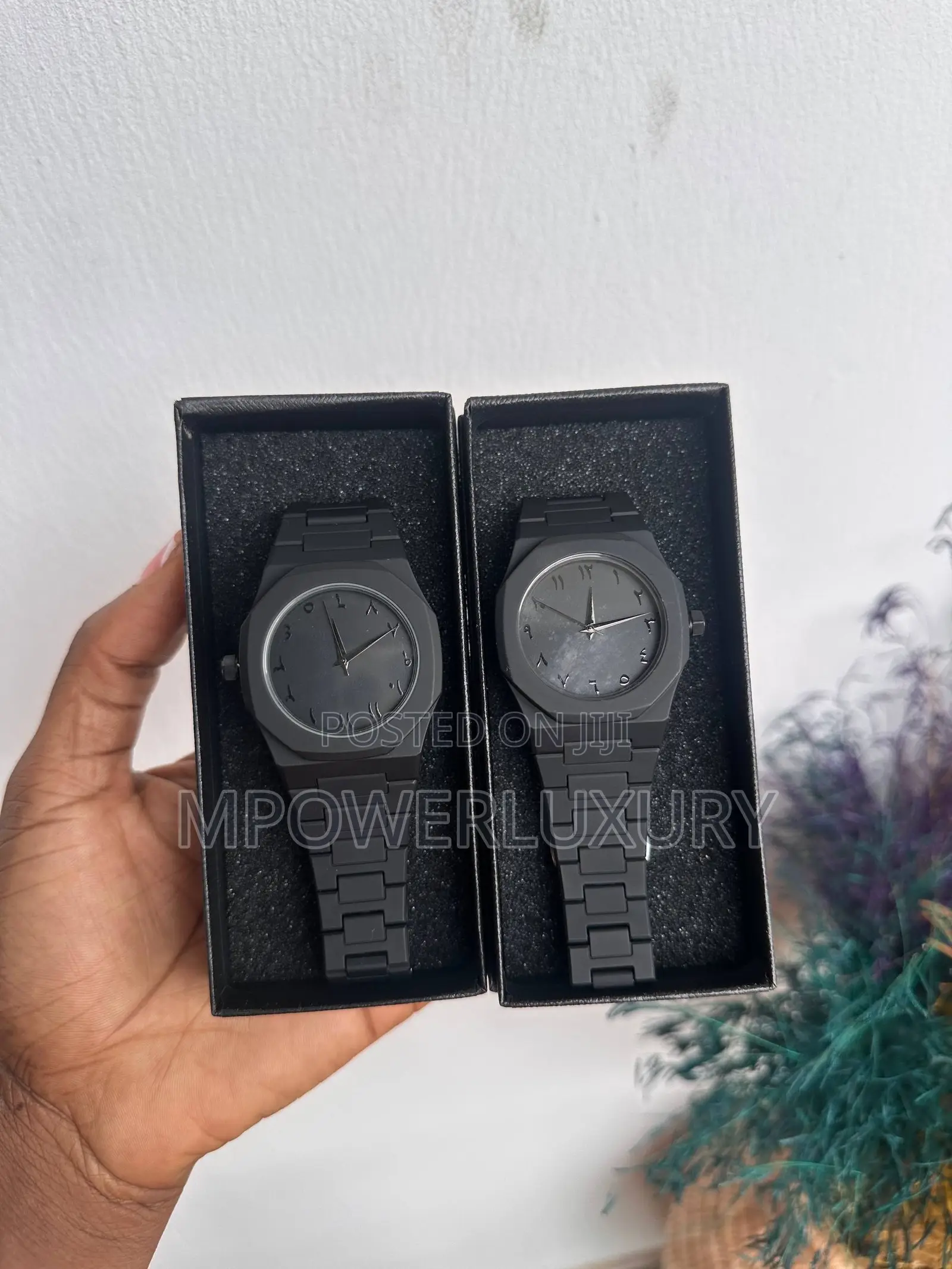 Valence Aura Black