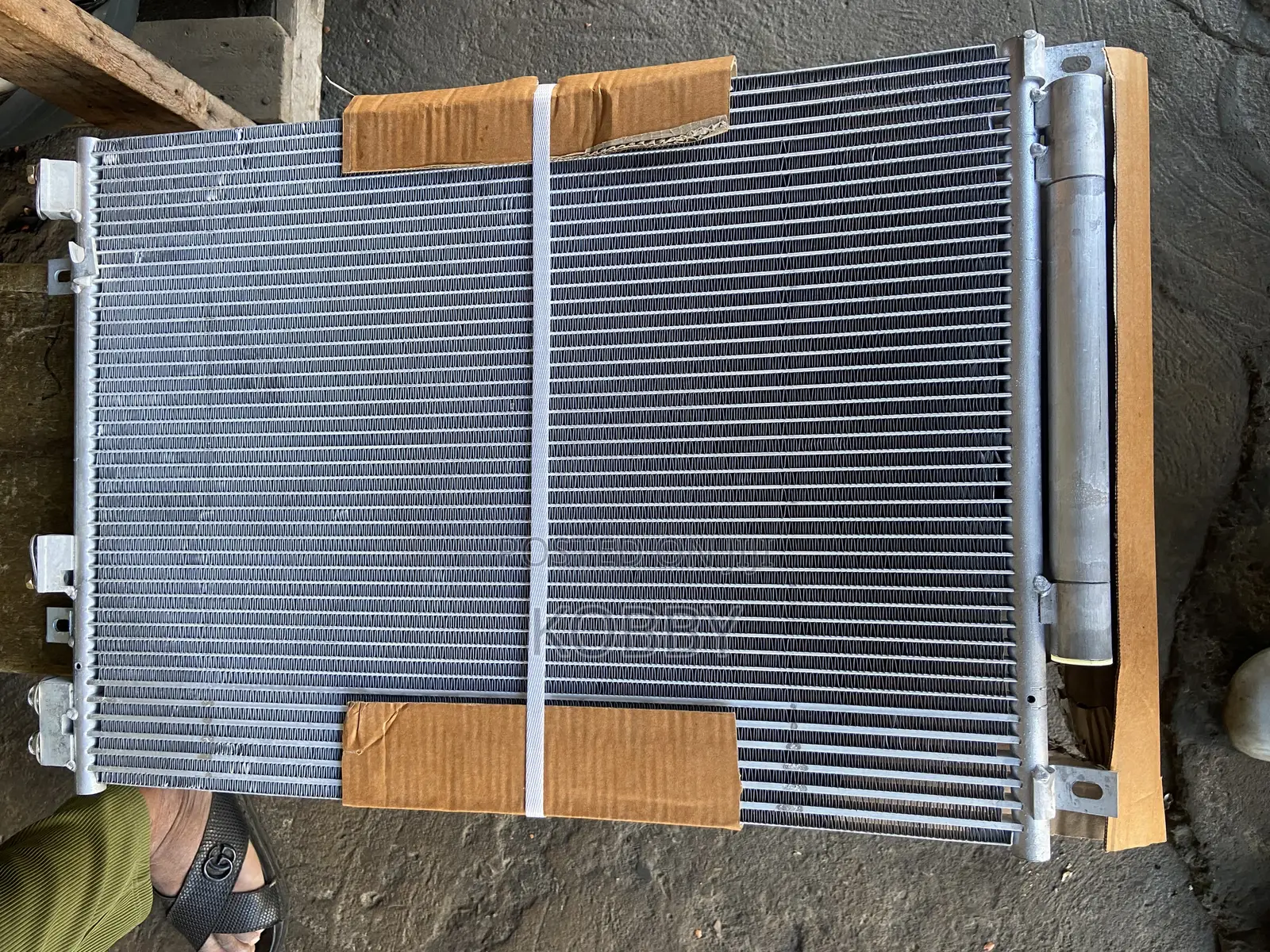 Chrysler 200 / 300 a/C Condenser 2006,2007,2010,2012,2013,2014,2015
