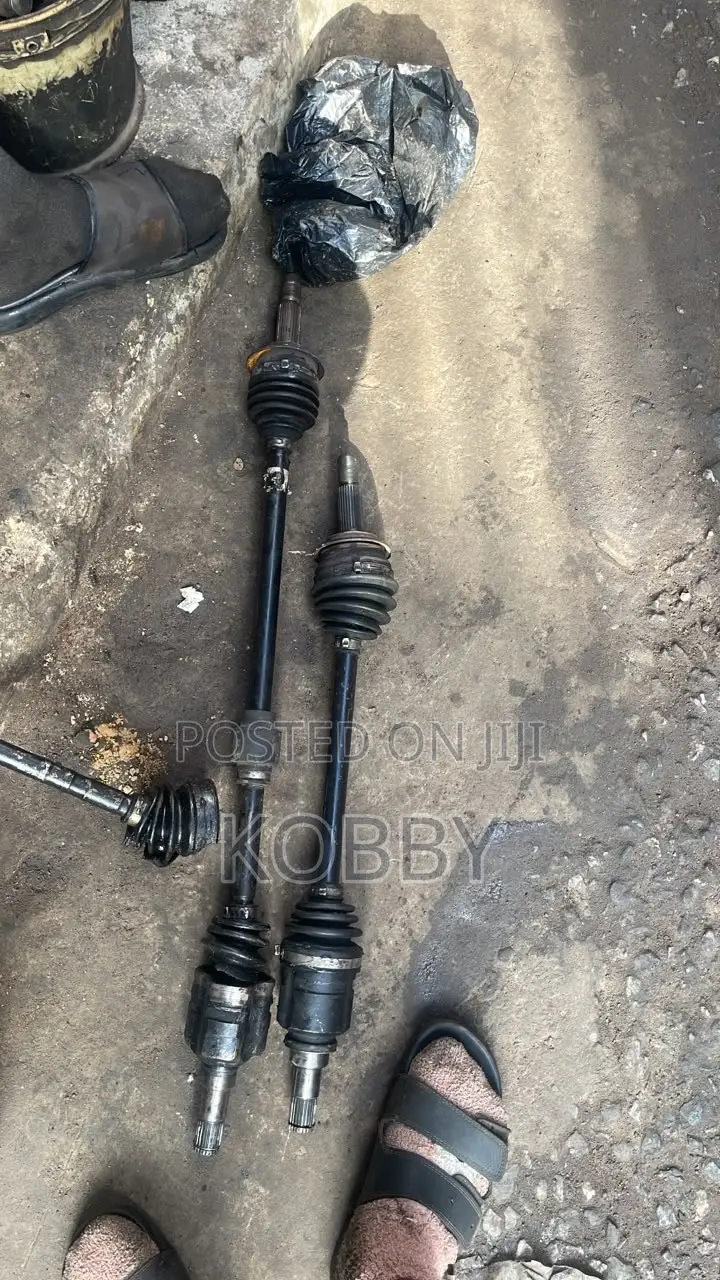 Outlander 2012-2013,2015,2016,2017,2018,2019 Drive Shaft / CV Axle