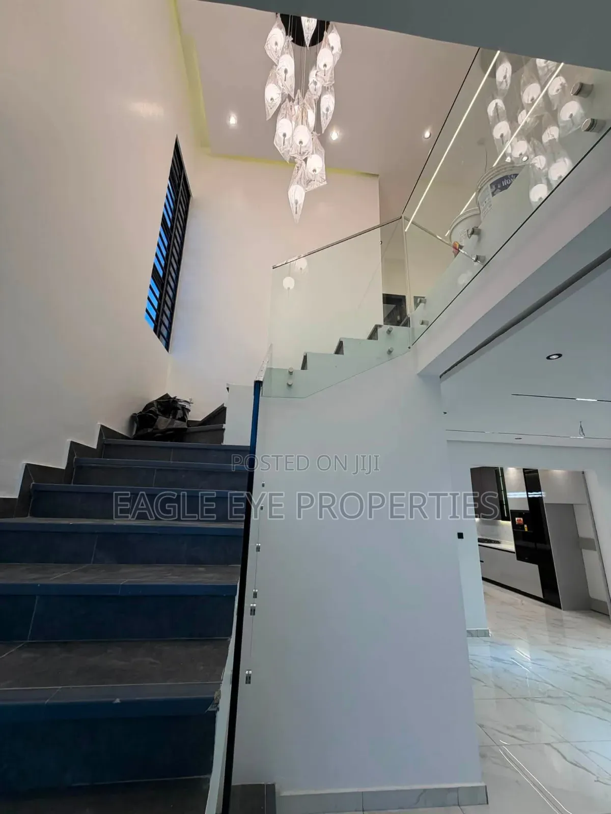4bdrm House in Lake Side Estate for sale