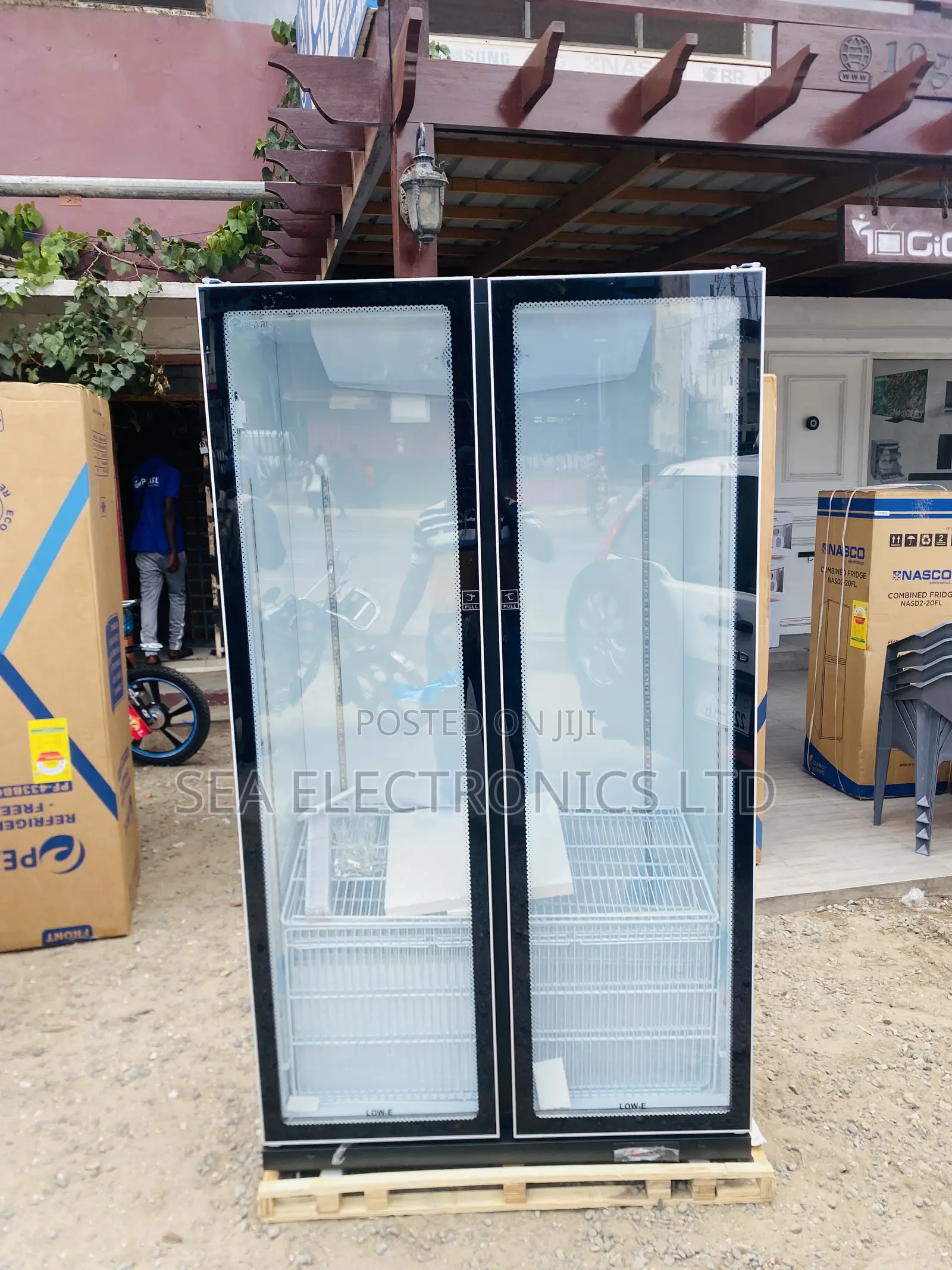 Brand New Showcases Pearl Double Door Display Fridge