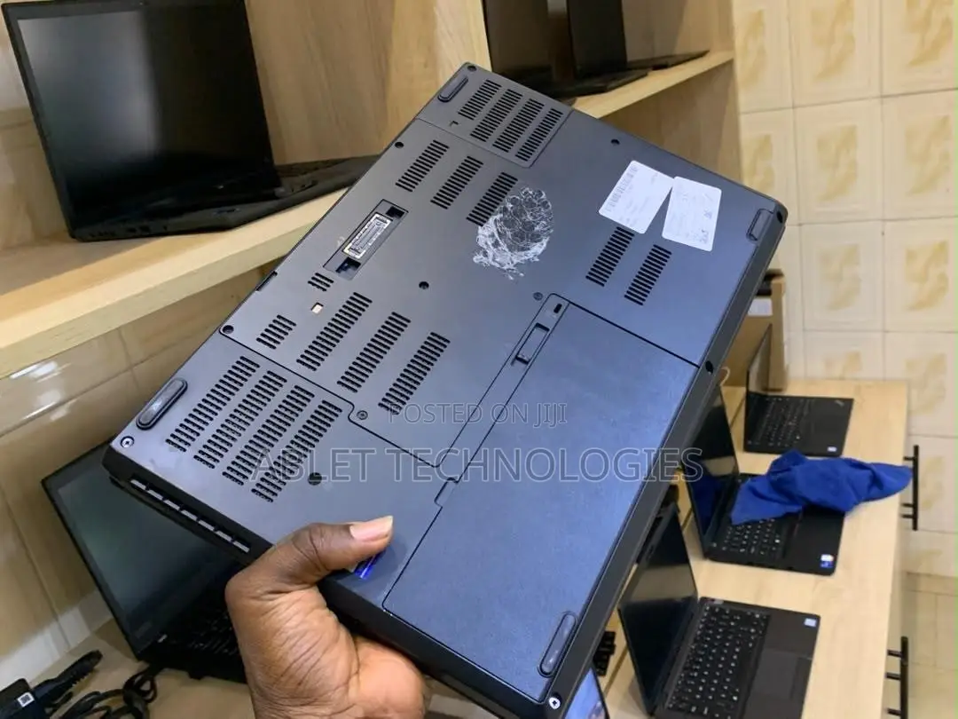 Laptop Lenovo ThinkPad P1 Gen 3 16GB Intel Core i7 SSD 512GB