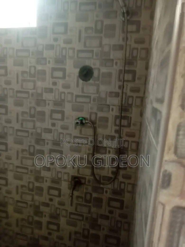 1bdrm Apartment in Oduman Junction, Manhean for rent