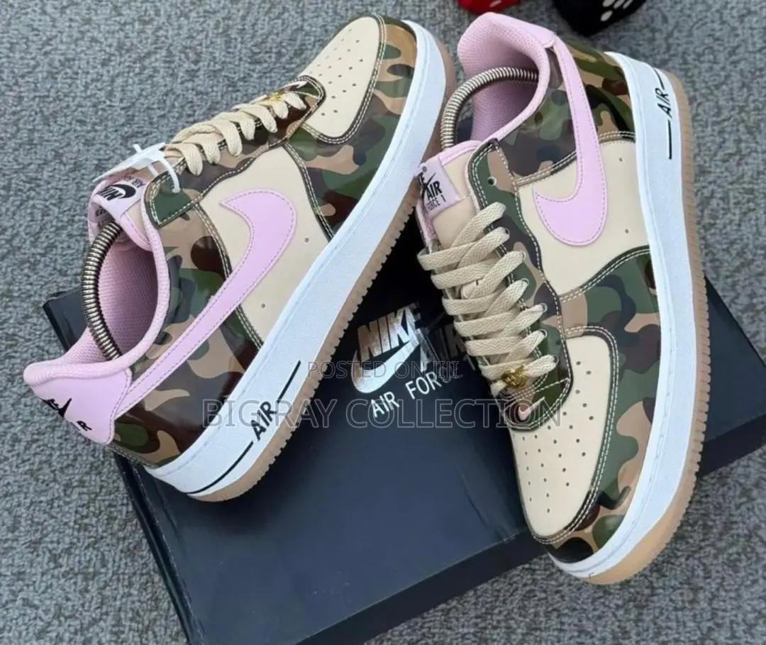 Nike Air Force 1 Low Retro Sneakers