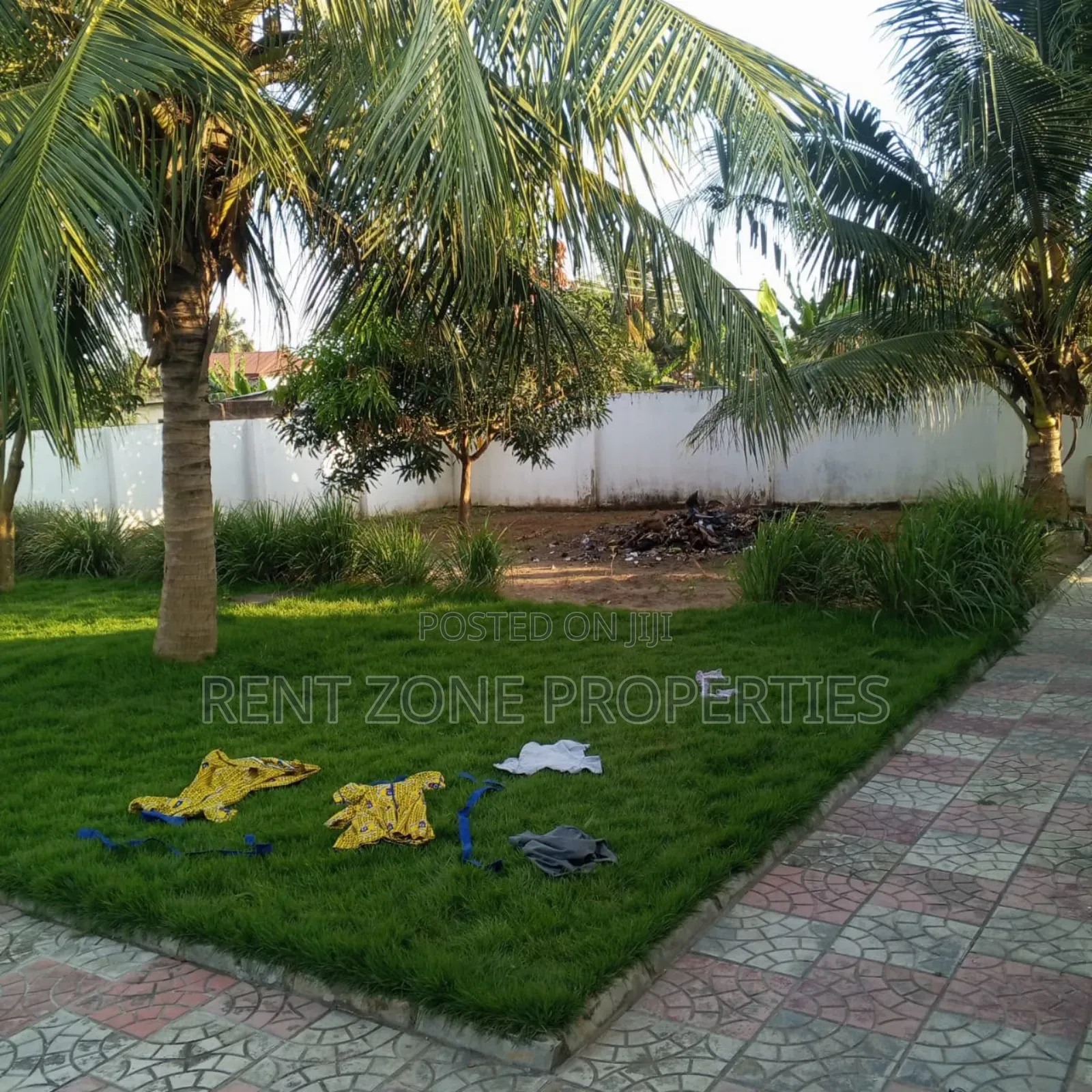 4bdrm House in Amasaman for sale
