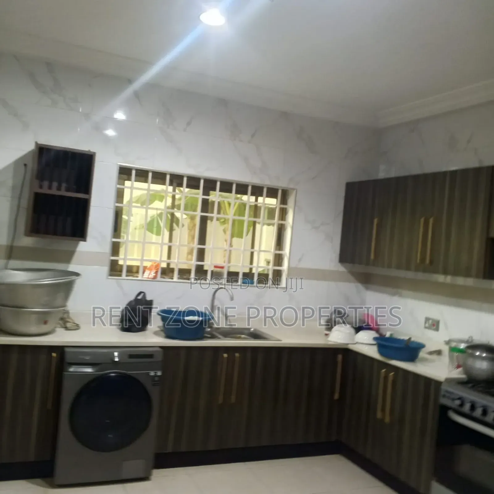4bdrm House in Amasaman for sale