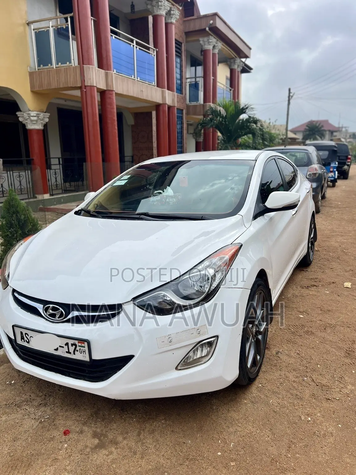 Hyundai Elantra Limited 2012 White