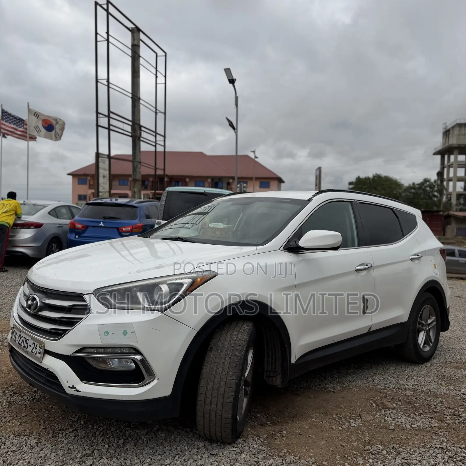 Hyundai Santa Fe SE AWD 2017 White