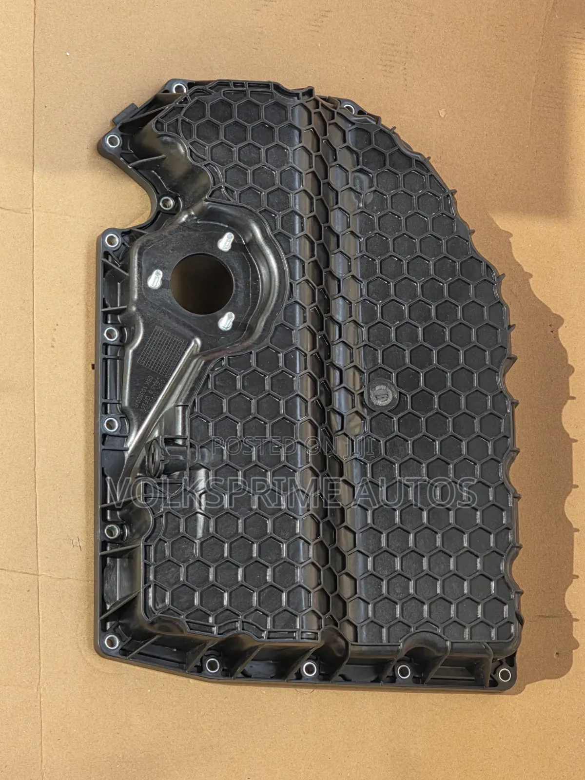 Engine Oil Pan for Audi A3 2013-2020 RS3 2015-2020 VW Golf 15-18