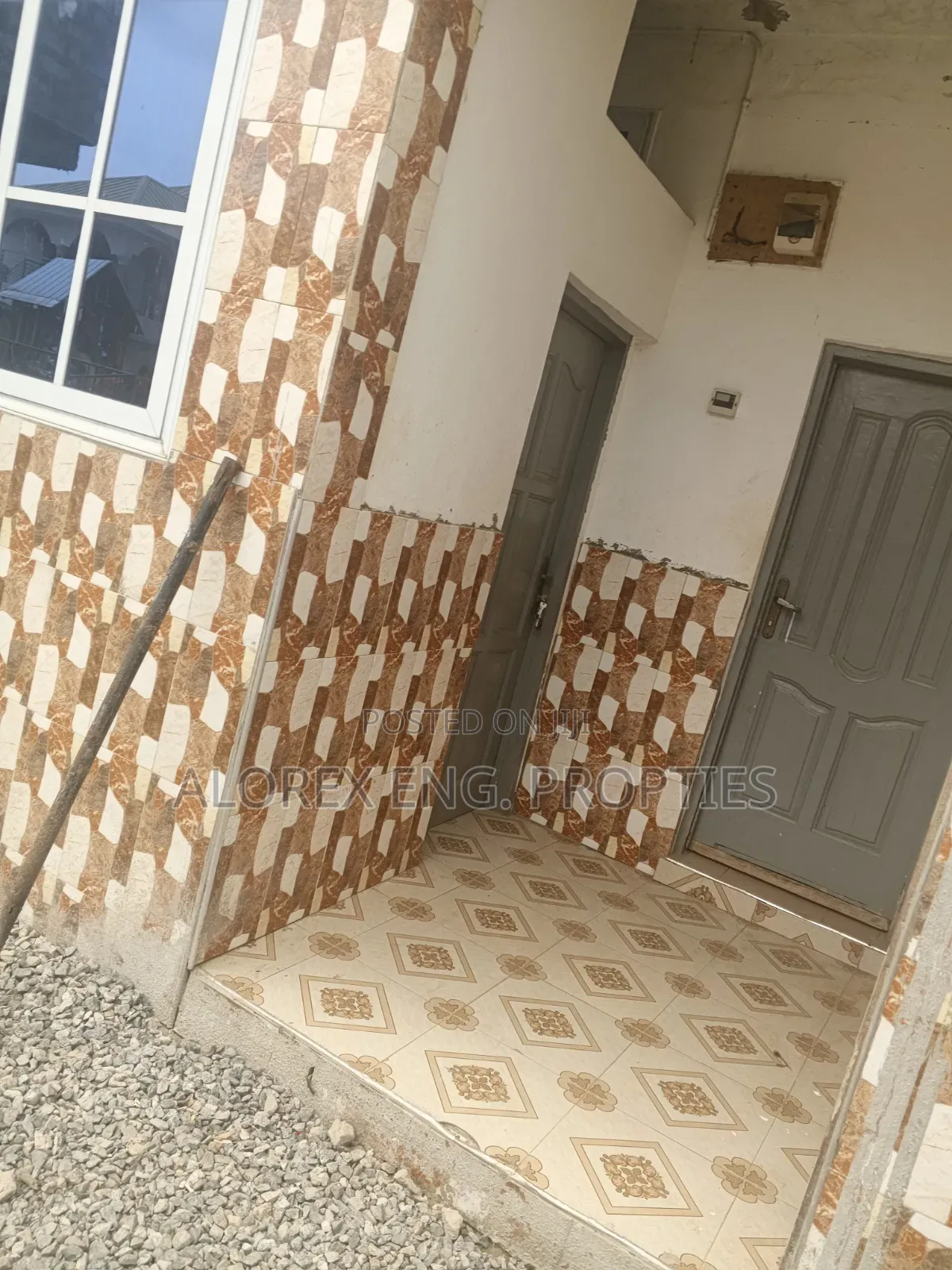 1bdrm Apartment in Pantang Hospital, New Site for rent