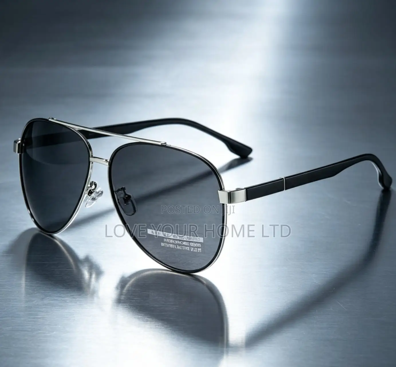 Men's Aviator Sunglasses – Black Frame Grey Lens – Polarized Style