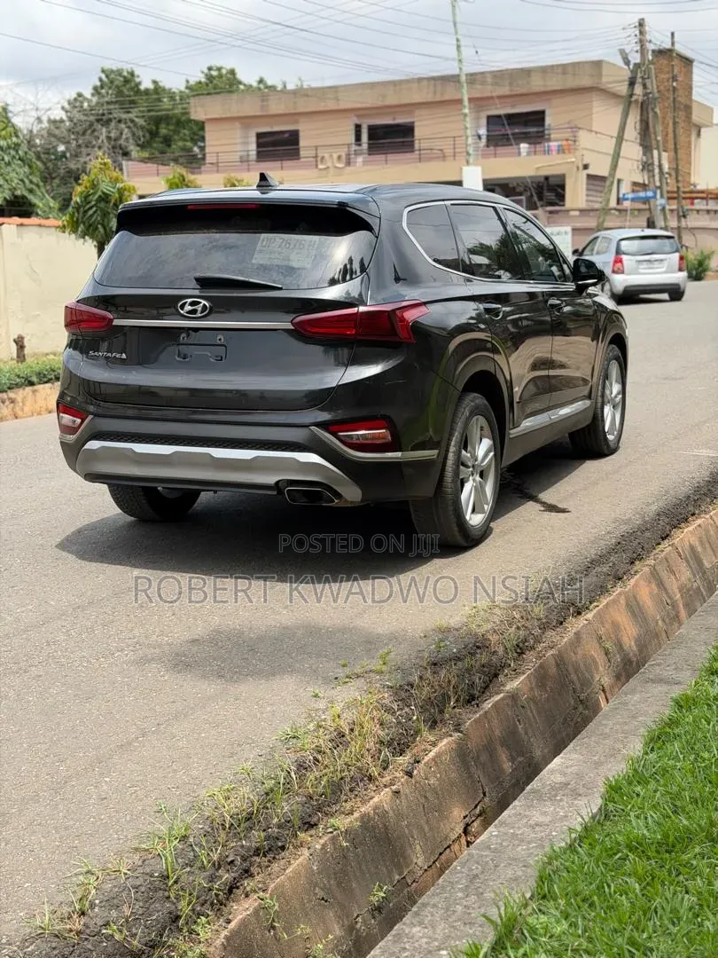 Hyundai Santa Fe 2019 Black