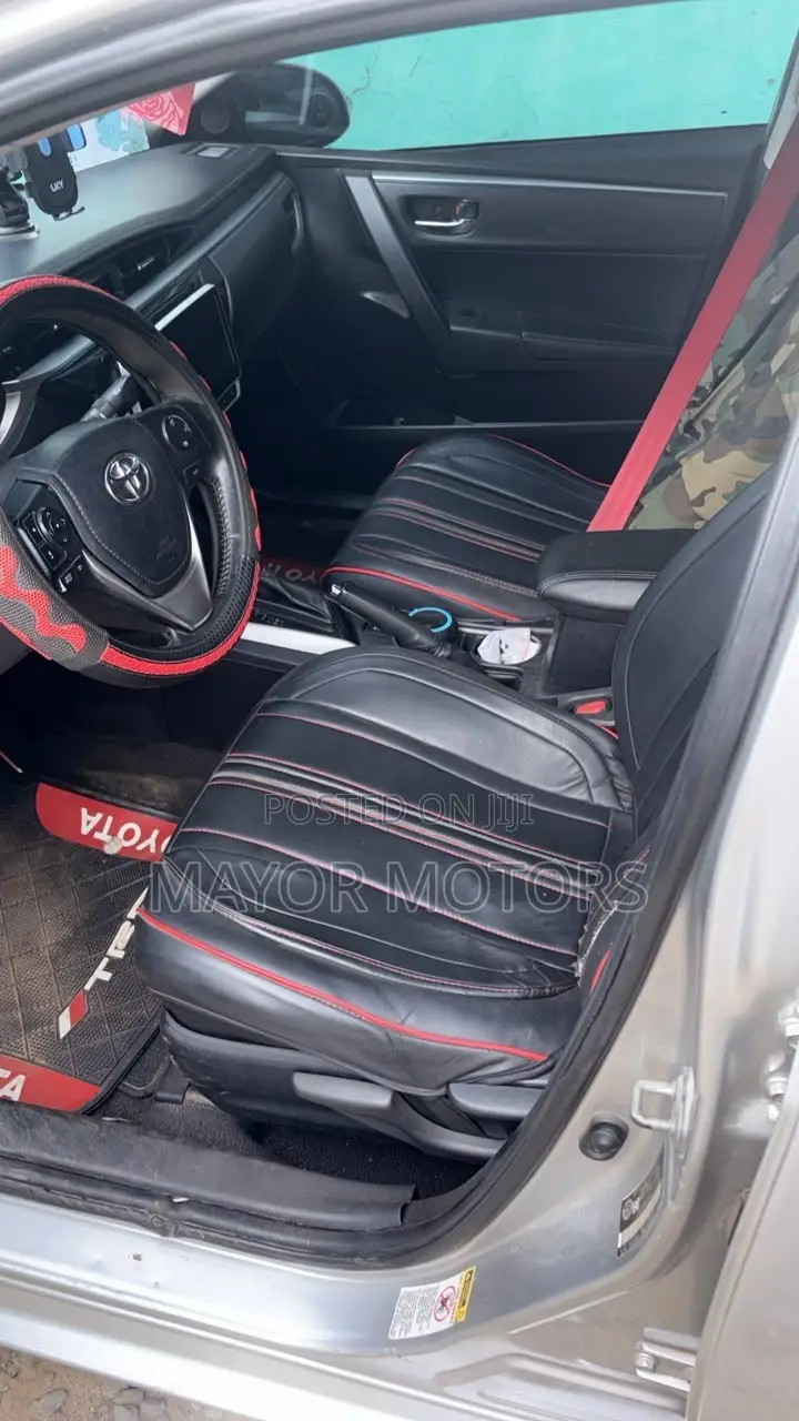 Toyota Corolla S 4dr Sedan (1.8L 4cyl CVT) 2016 Silver