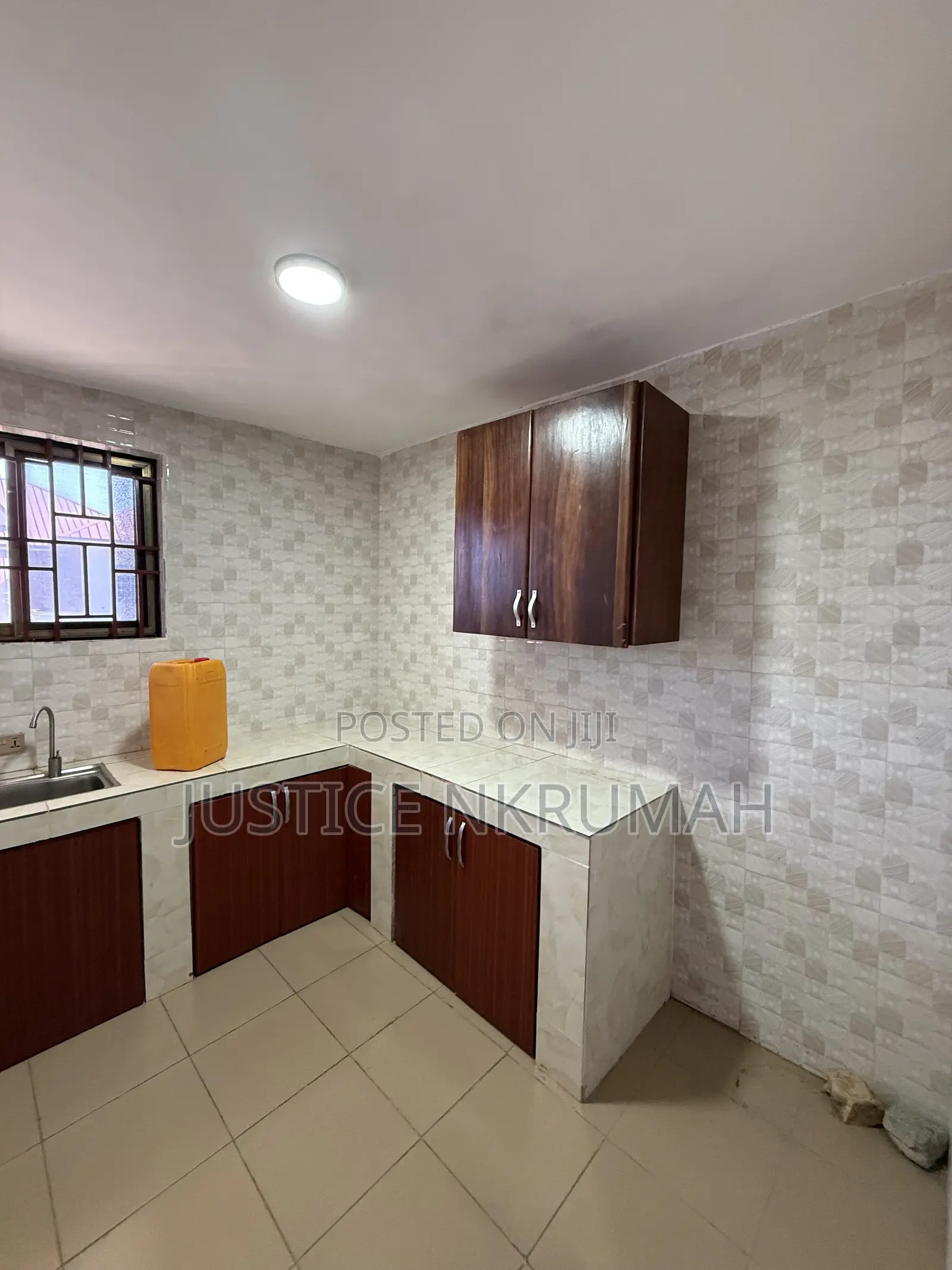2bdrm Apartment in Old Barrier for rent