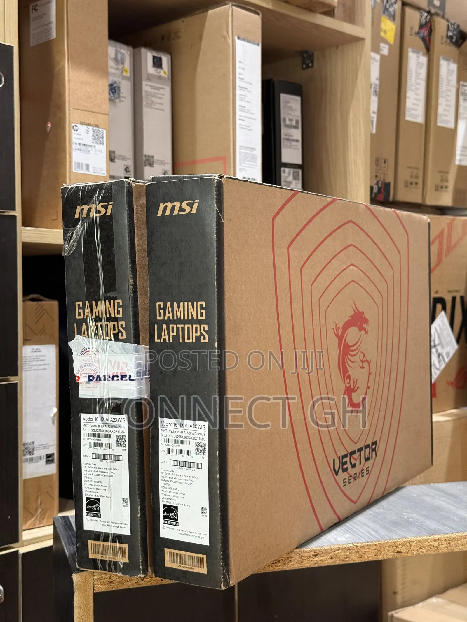 New Laptop MSI Vector 16 HX AI A2XWIG 16GB Intel Core Ultra 9 SSD 1T
