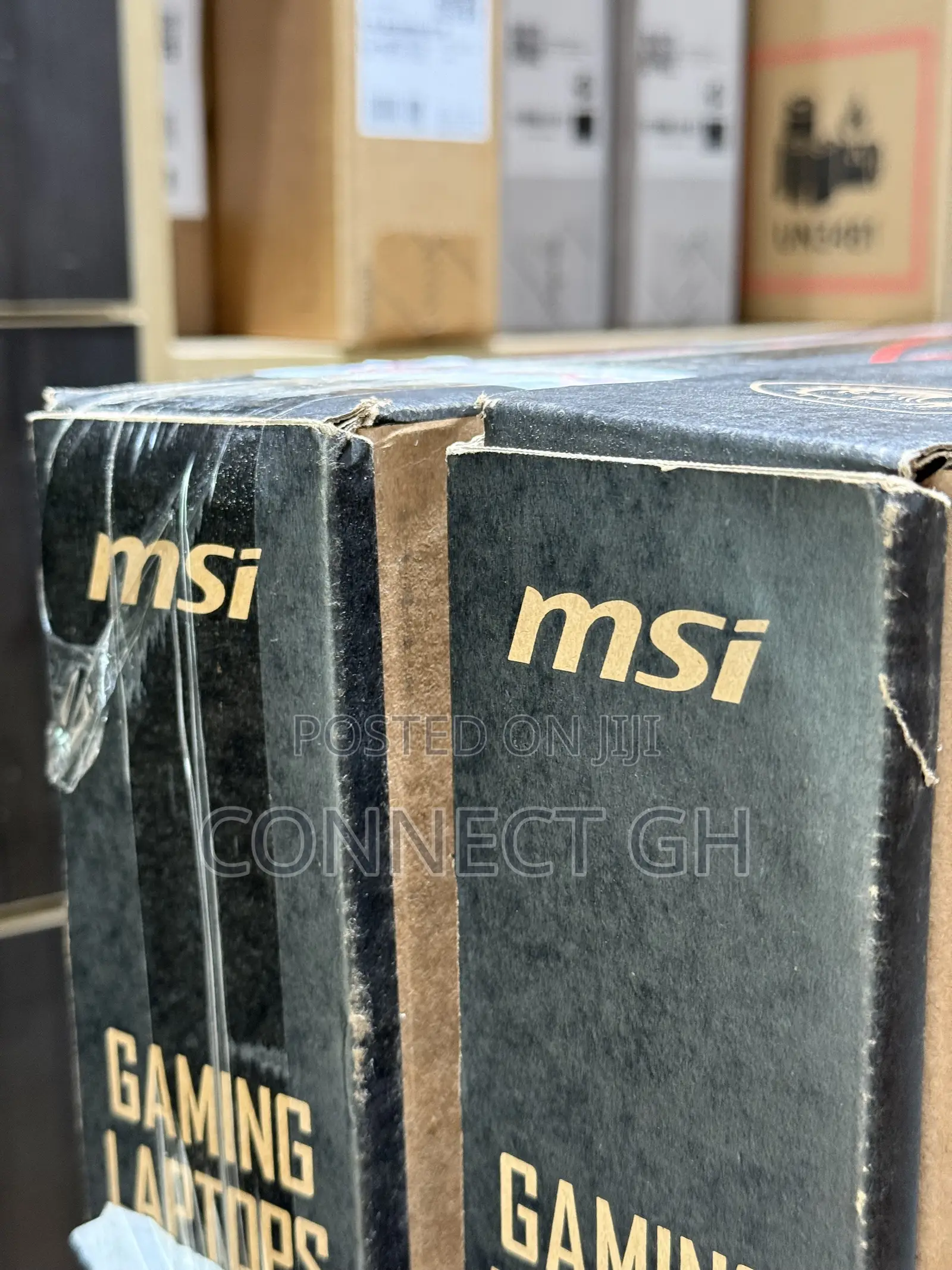 New Laptop MSI Vector 16 HX AI A2XWIG 16GB Intel Core Ultra 9 SSD 1T
