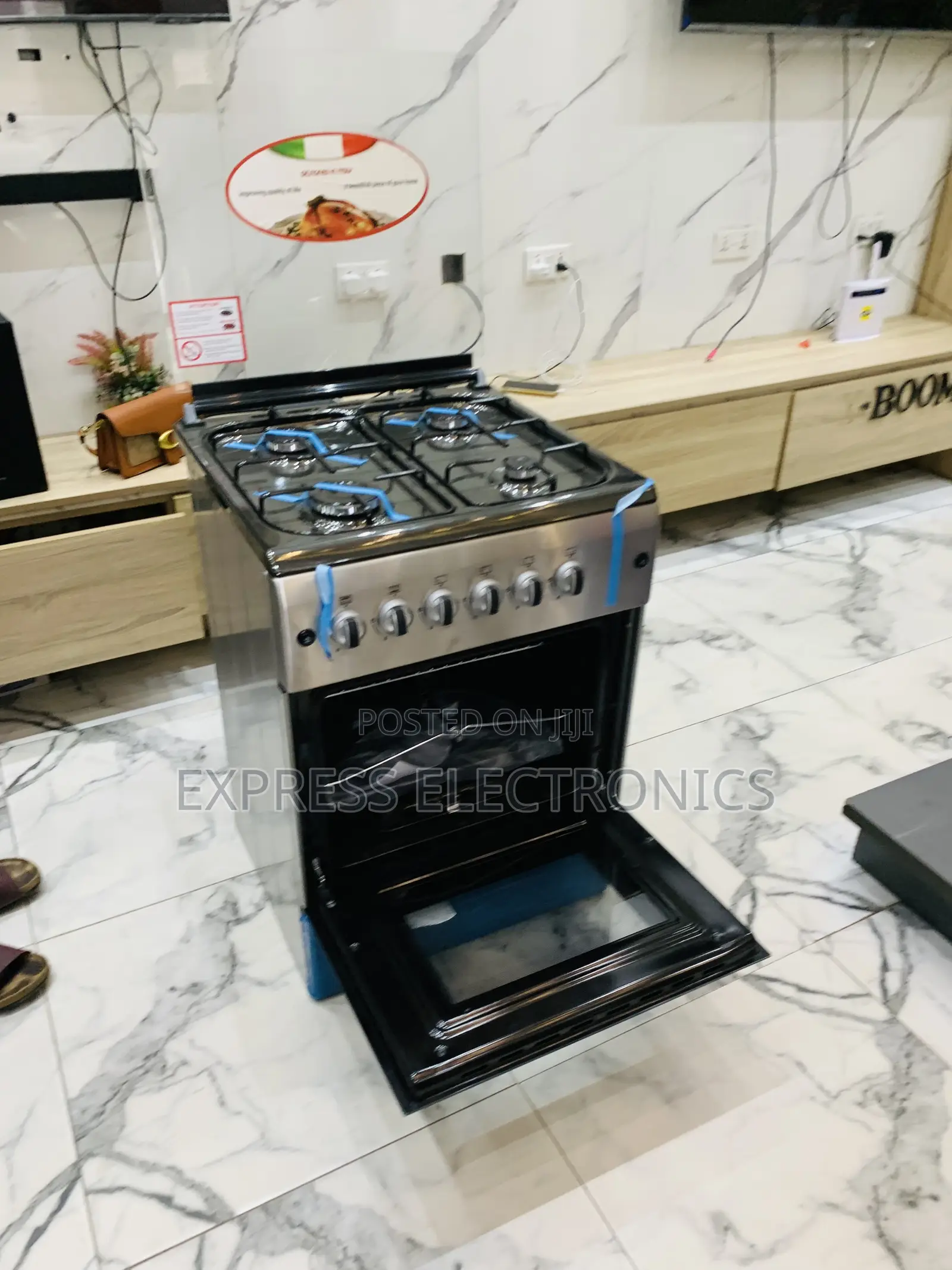 Ultra Modern Gas Cooker Oven 4burner New Line 60/60 Sliver