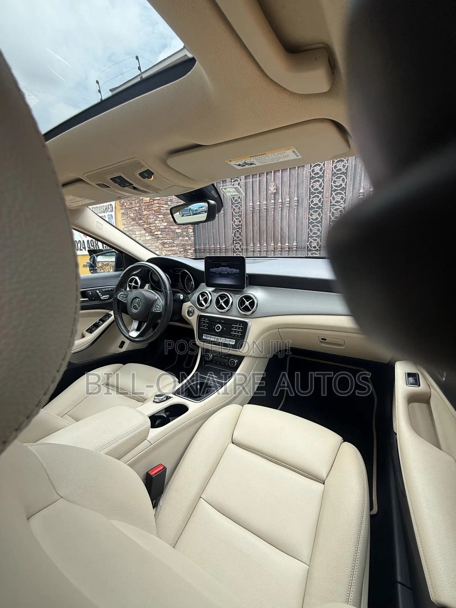 Mercedes-Benz GLA 250 2019 Blue