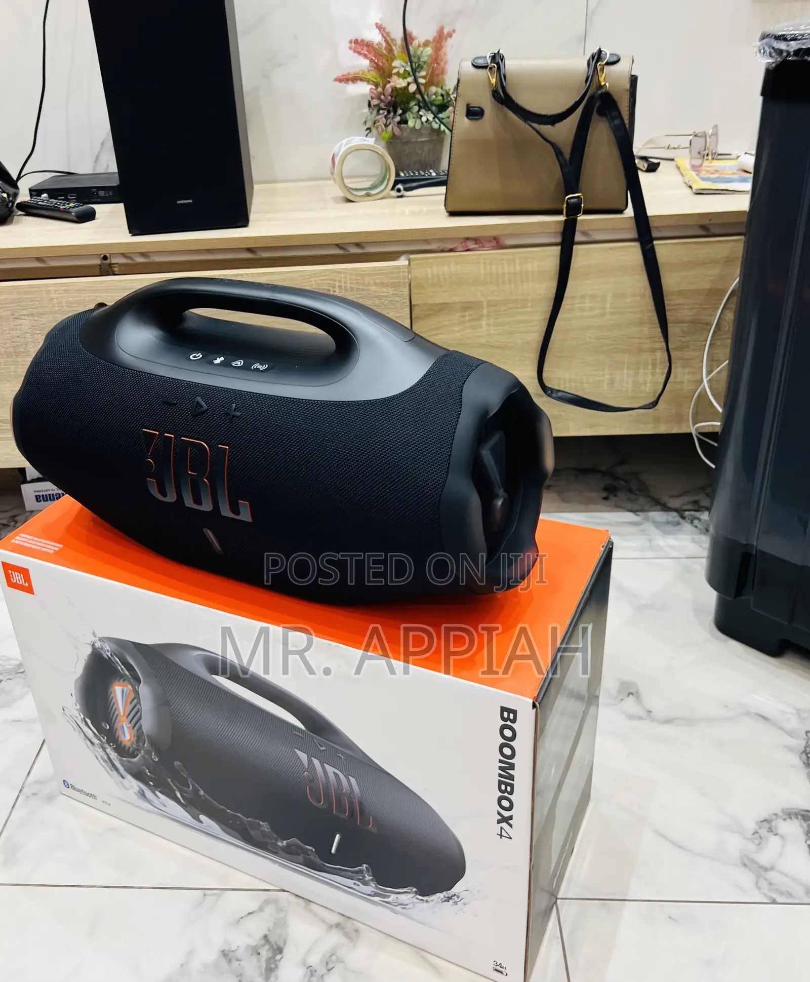 Classic JBL Boombox 4 Wireless Bluetooth Speaker(Black)