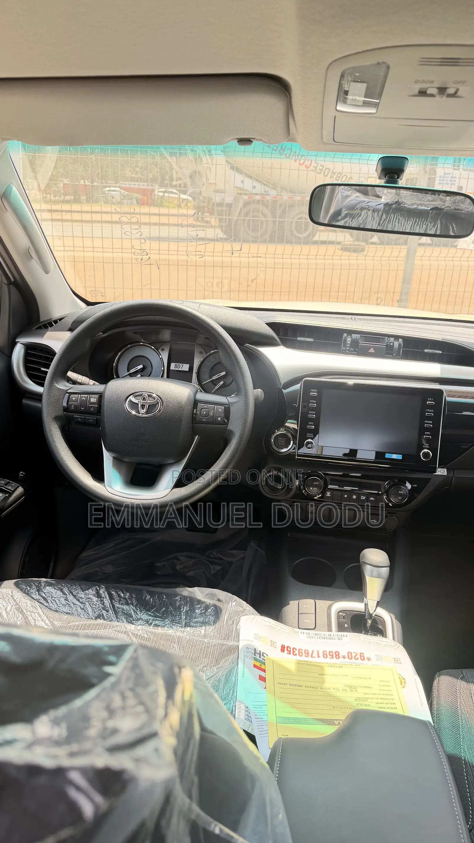New Toyota Hilux 2025 White