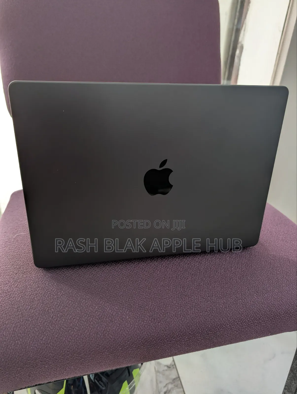 Laptop Apple MacBook Pro 2024 M4 Pro 24GB Apple M4 Pro SSD 512GB