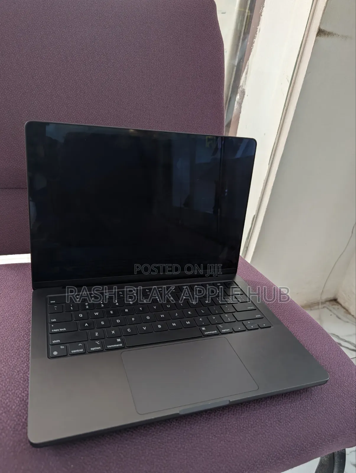 Laptop Apple MacBook Pro 2024 M4 Pro 24GB Apple M4 Pro SSD 512GB