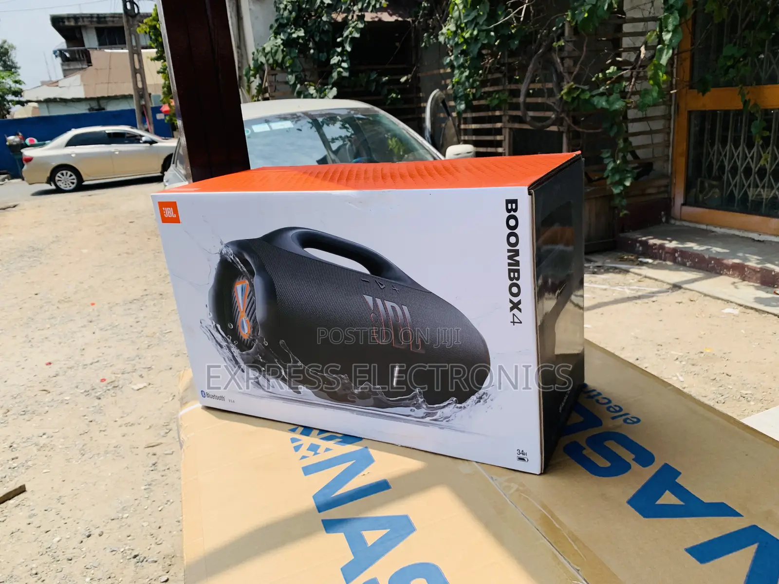Enjoy  Yourself With Boombox 4 Bluetooth Speaker