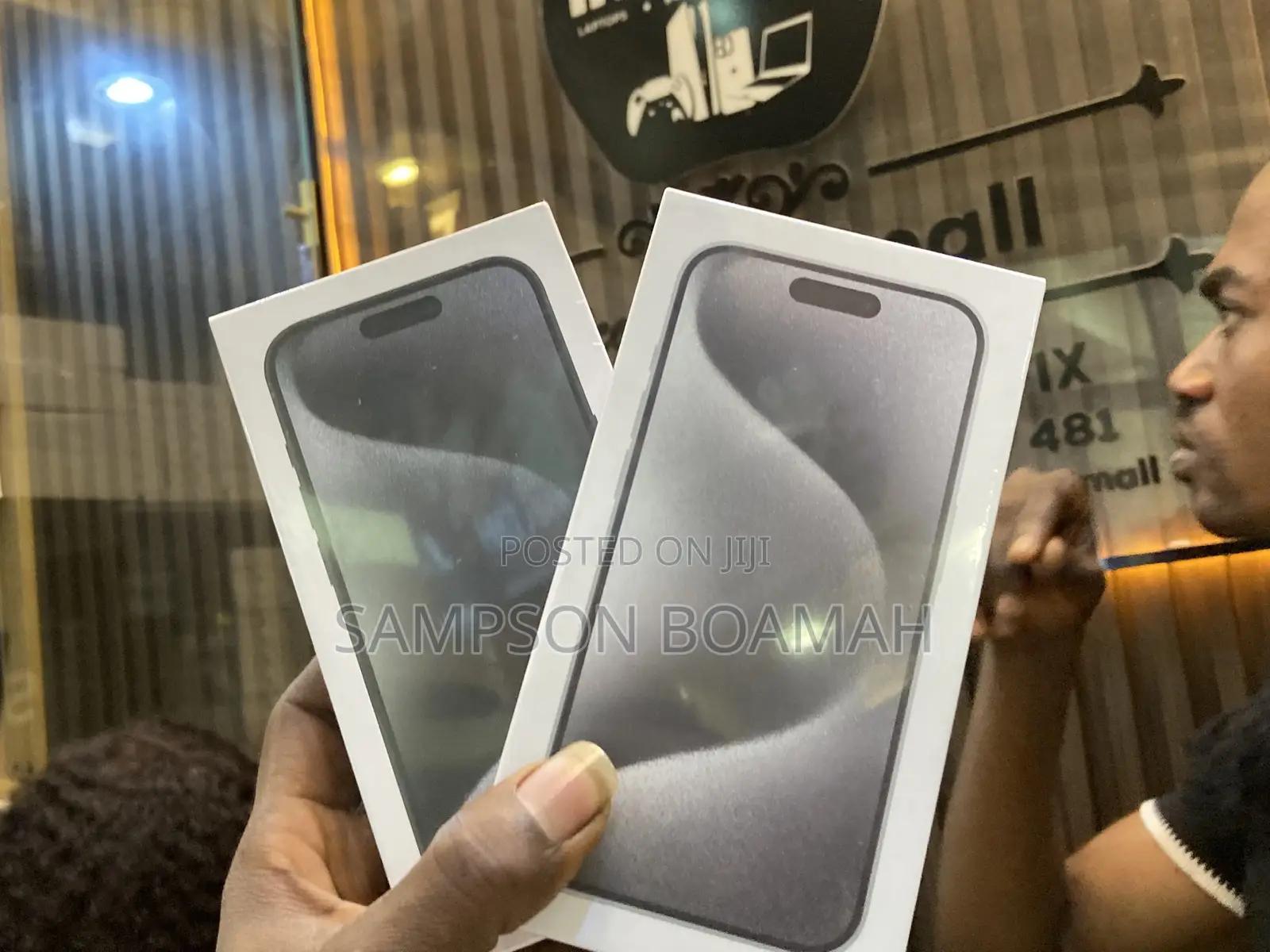 New Apple iPhone 15 Pro 256 GB Gold