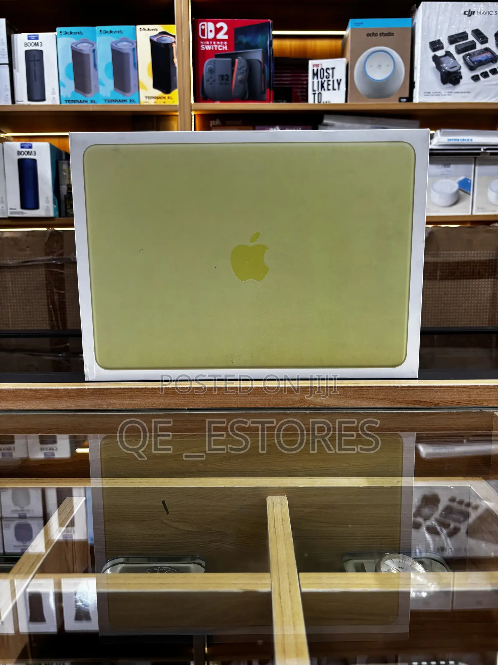 New Laptop Apple MacBook Neo 2026 8GB AMD A6 SSD 512GB