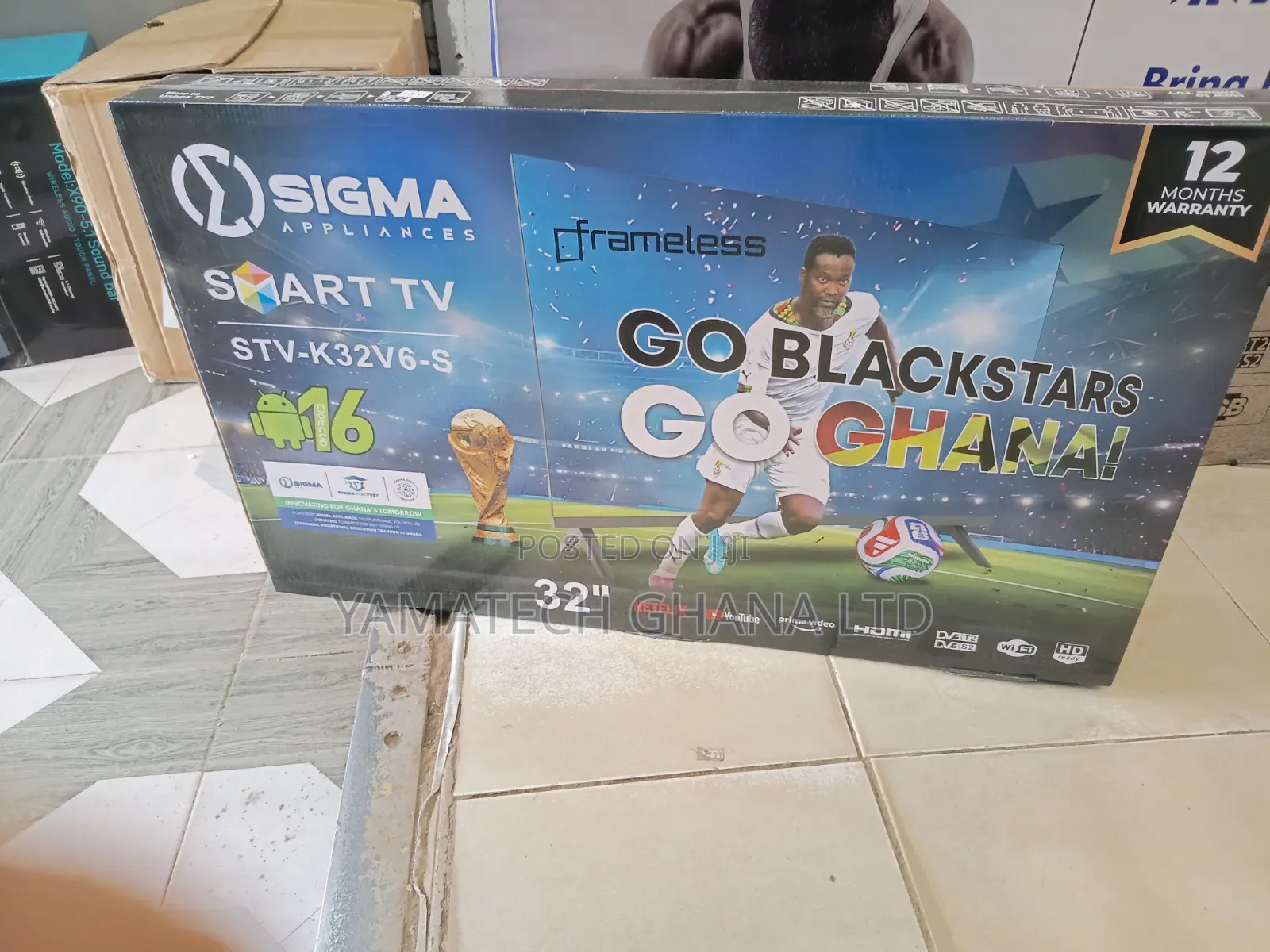 Slim and Flameless Sigma 32inch Smart TV