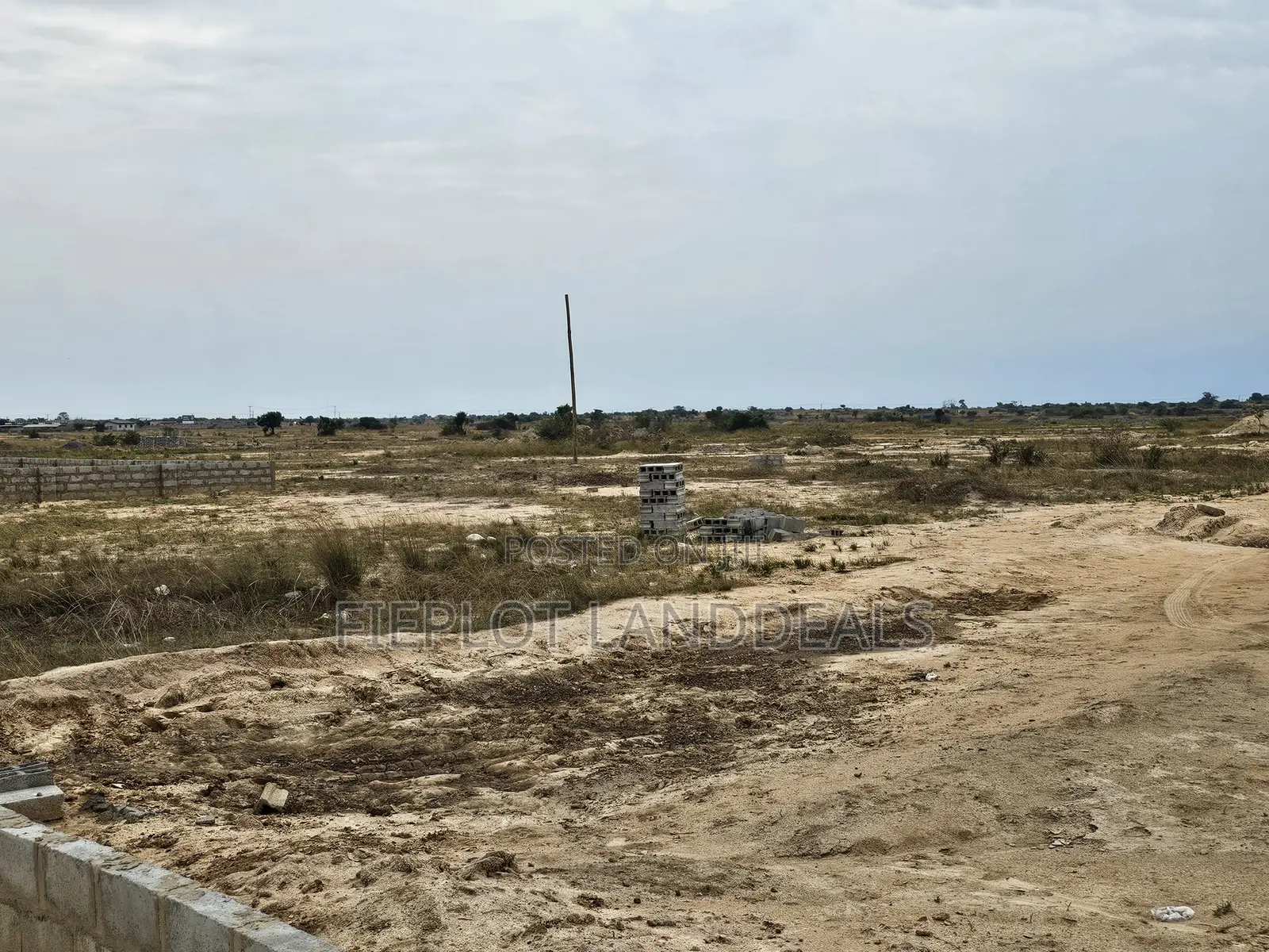Prime Full Plot Near New Airport Tsopoli