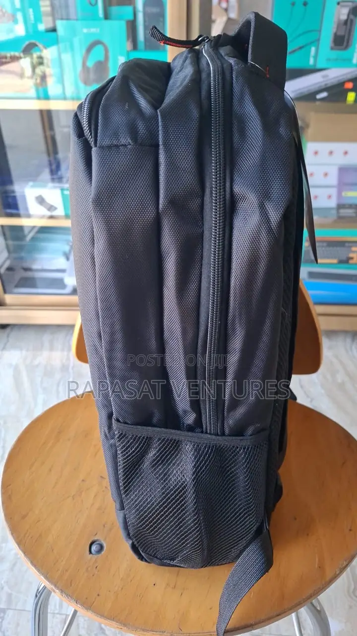 Dell 15.6" Laptop Backpack Es1521p