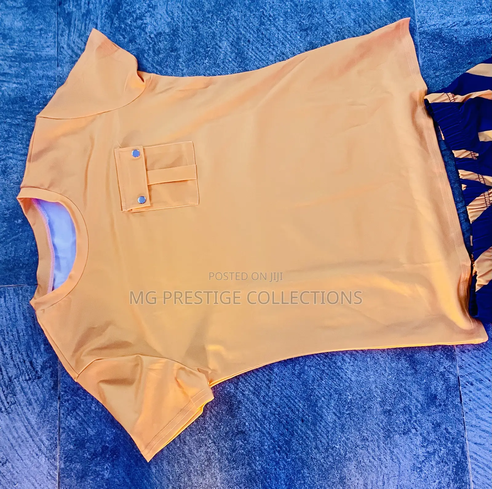 Piece Short Set - Yellow Pocket T-Shirt Geometric Print Shorts