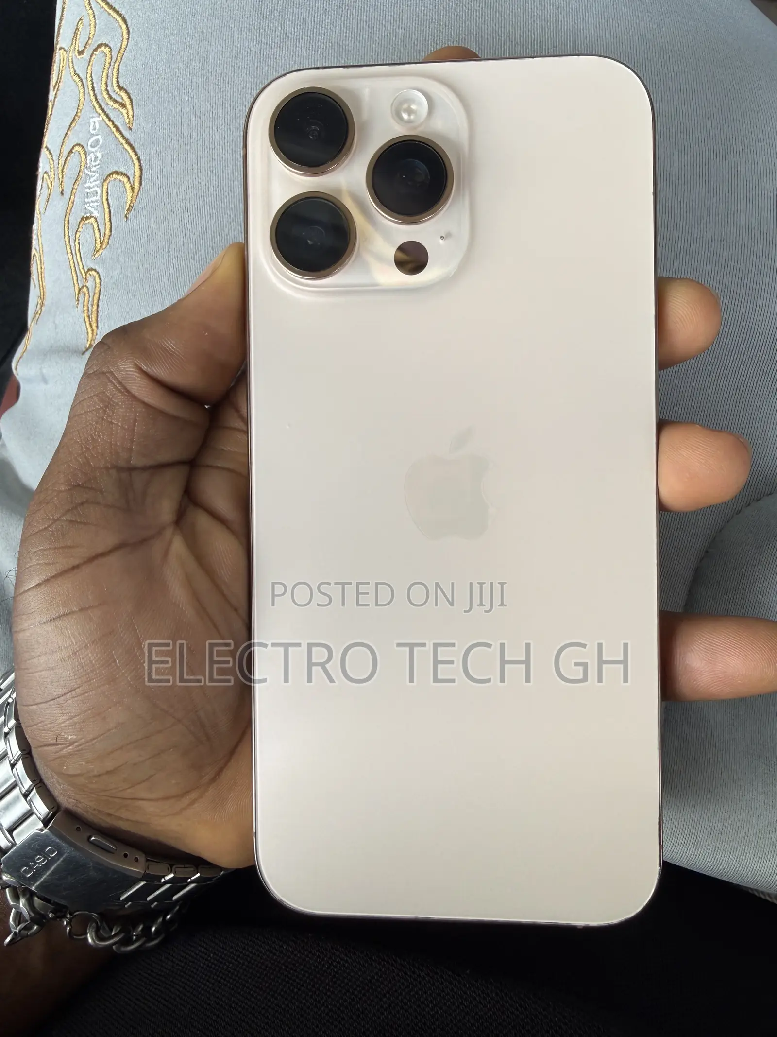 Apple iPhone 16 Pro Max 256 GB Gold