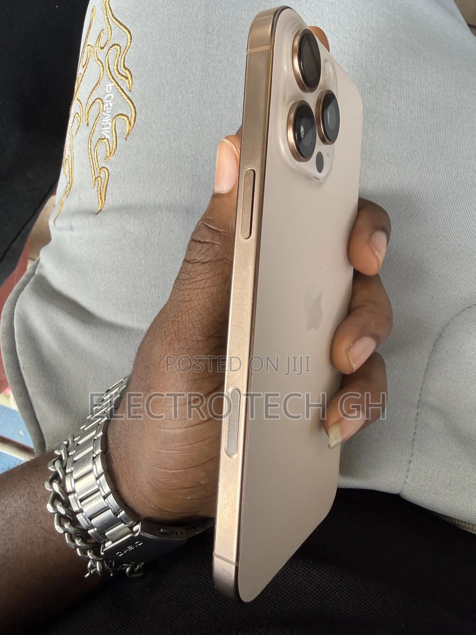 Apple iPhone 16 Pro Max 256 GB Gold