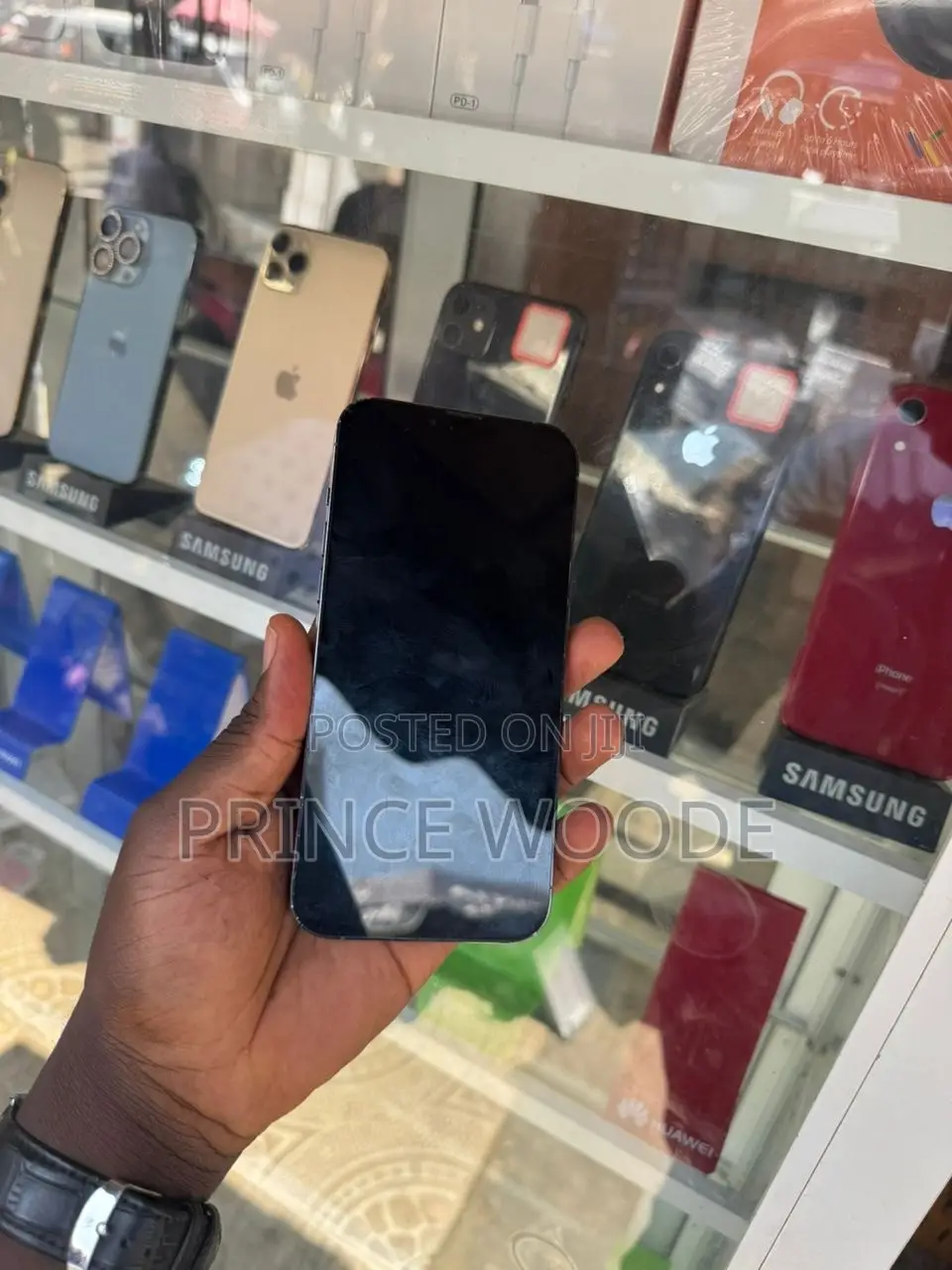 Apple iPhone 16e 128 GB Black