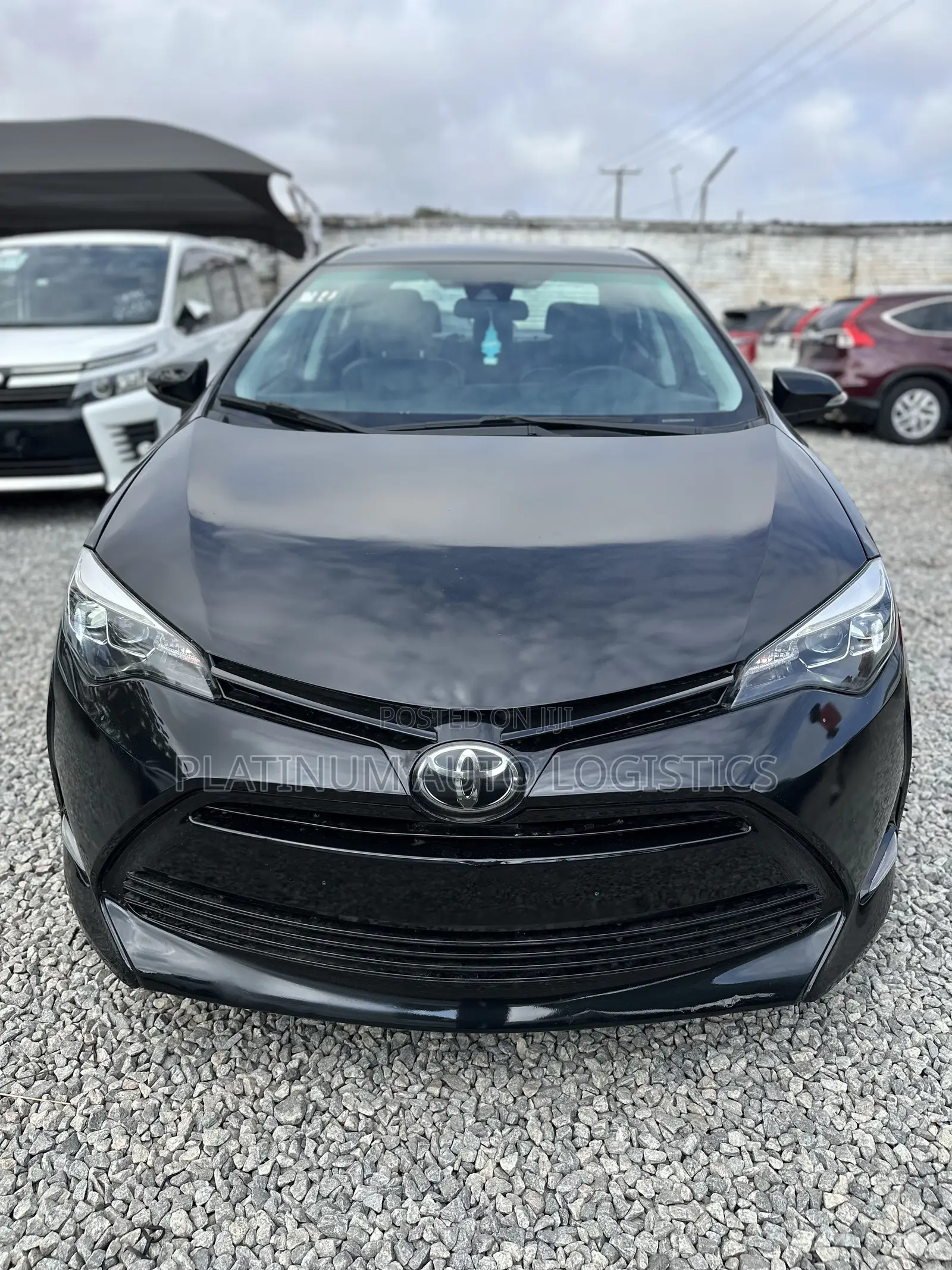 Toyota Corolla XLE 4dr Sedan (1.8L 4cyl CVT) 2017 Black