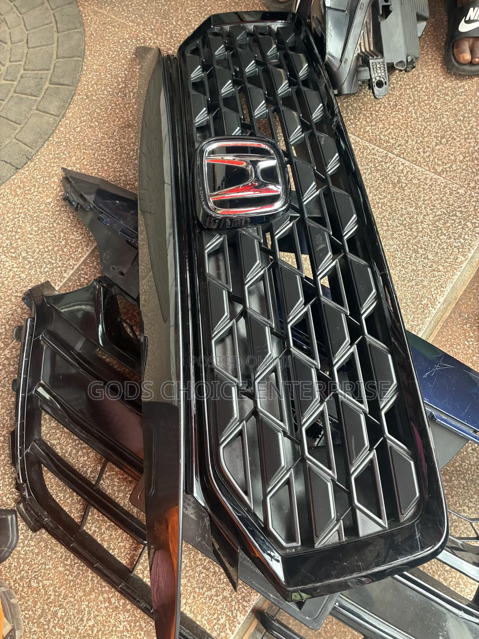 Front Grill HRV 2022-2023-2024 With Bonnet Mould