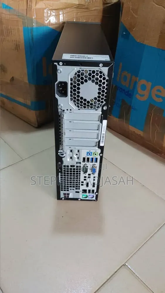 Desktop Computer HP 8GB Intel Core i7 SSD 256GB