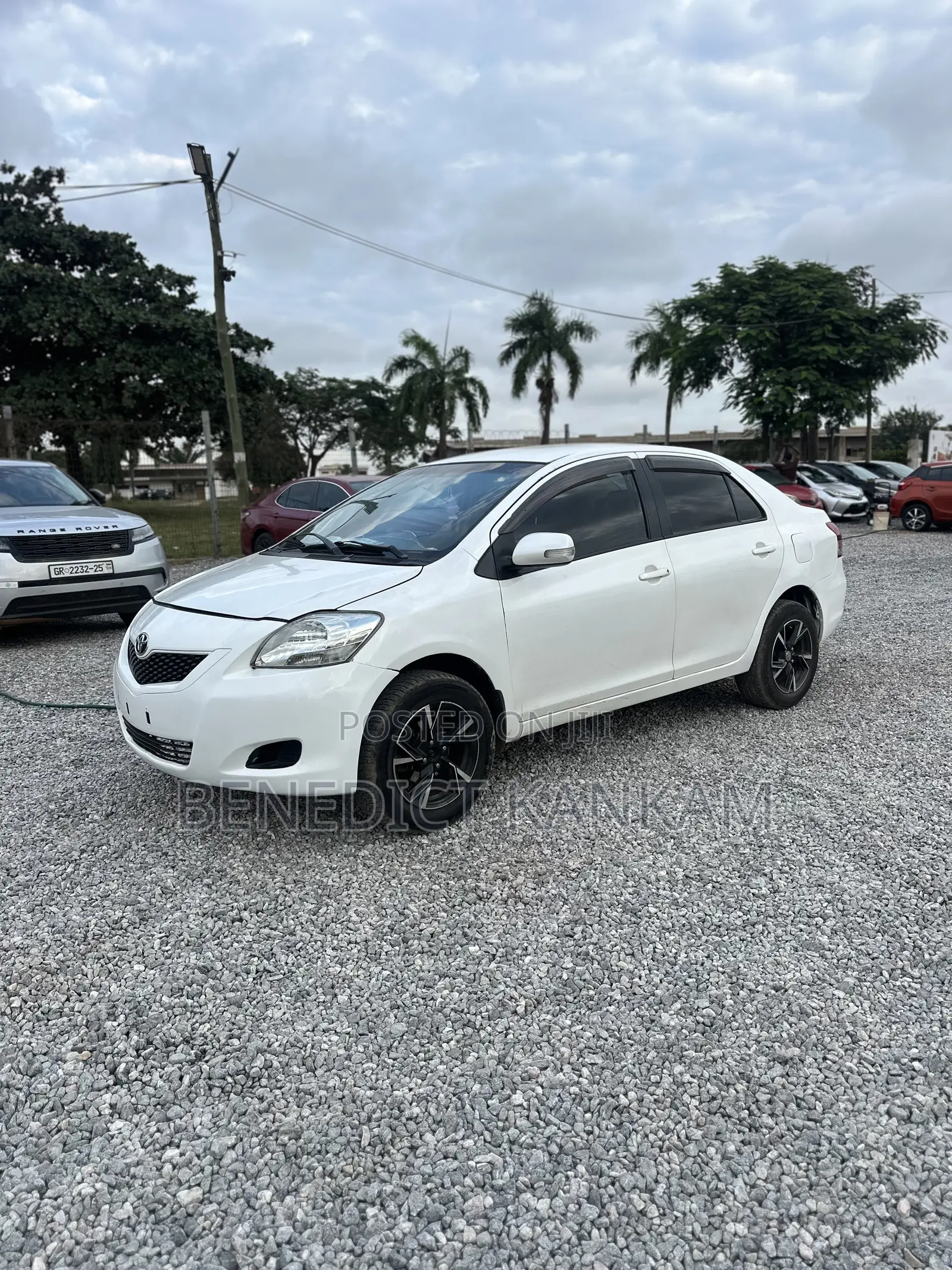 Toyota Belta 2010 White