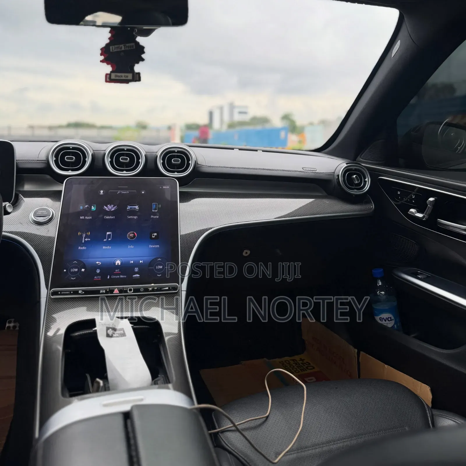 Mercedes-Benz C300 2023 Gray