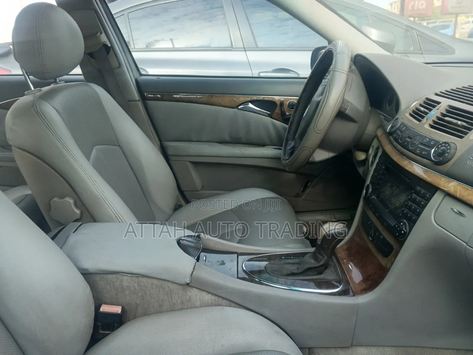 Mercedes-Benz E270 2009 Black
