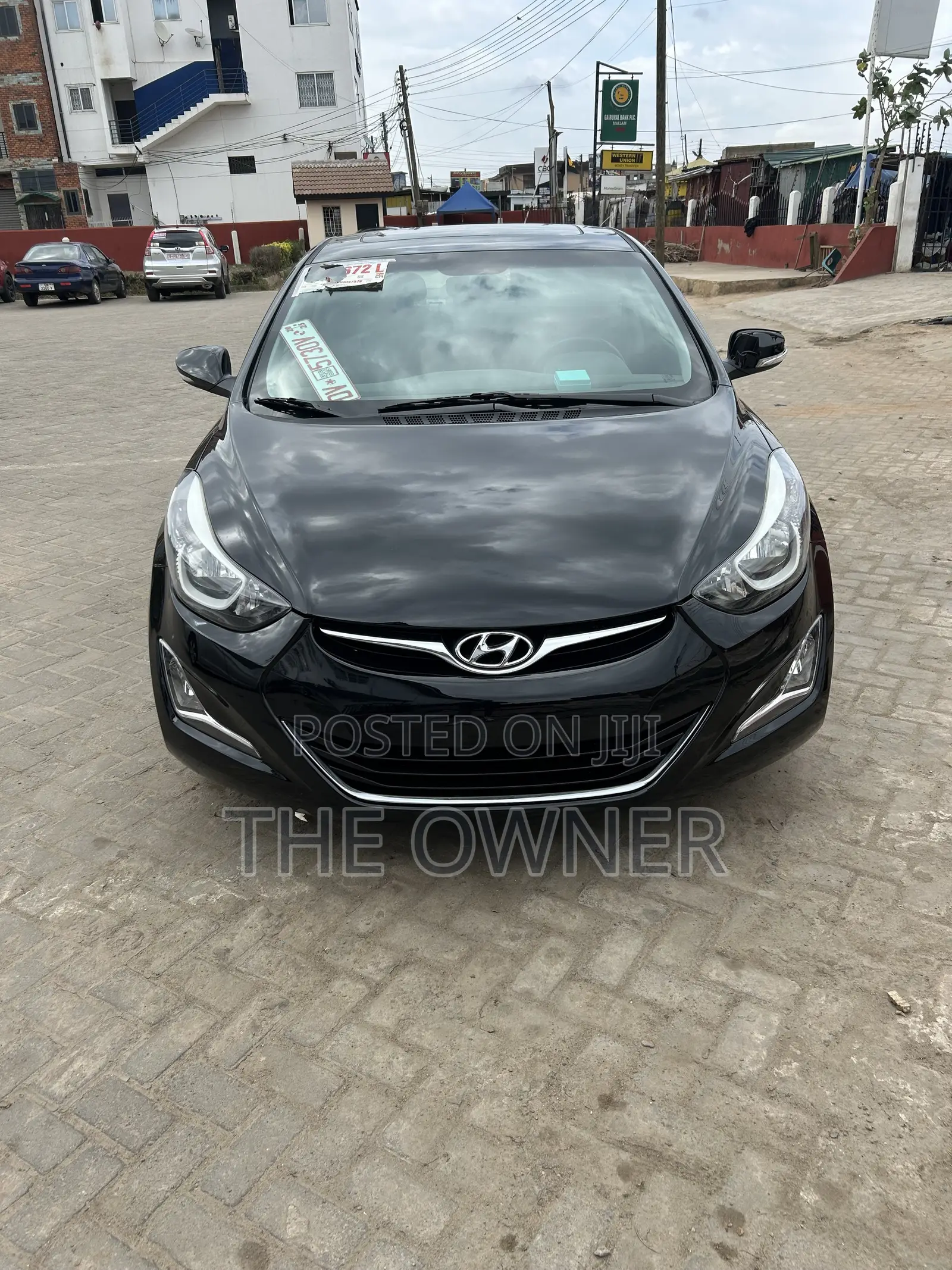 Hyundai Elantra Limited Sedan FWD (1.8L 4cyl 6A) 2016 Black