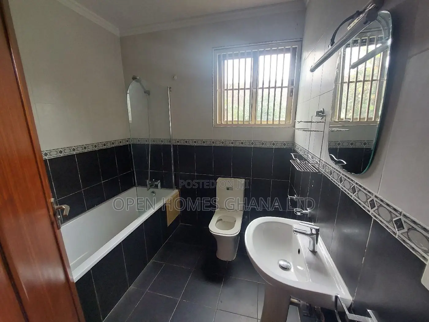 5bdrm House in US Embassy Area for rent