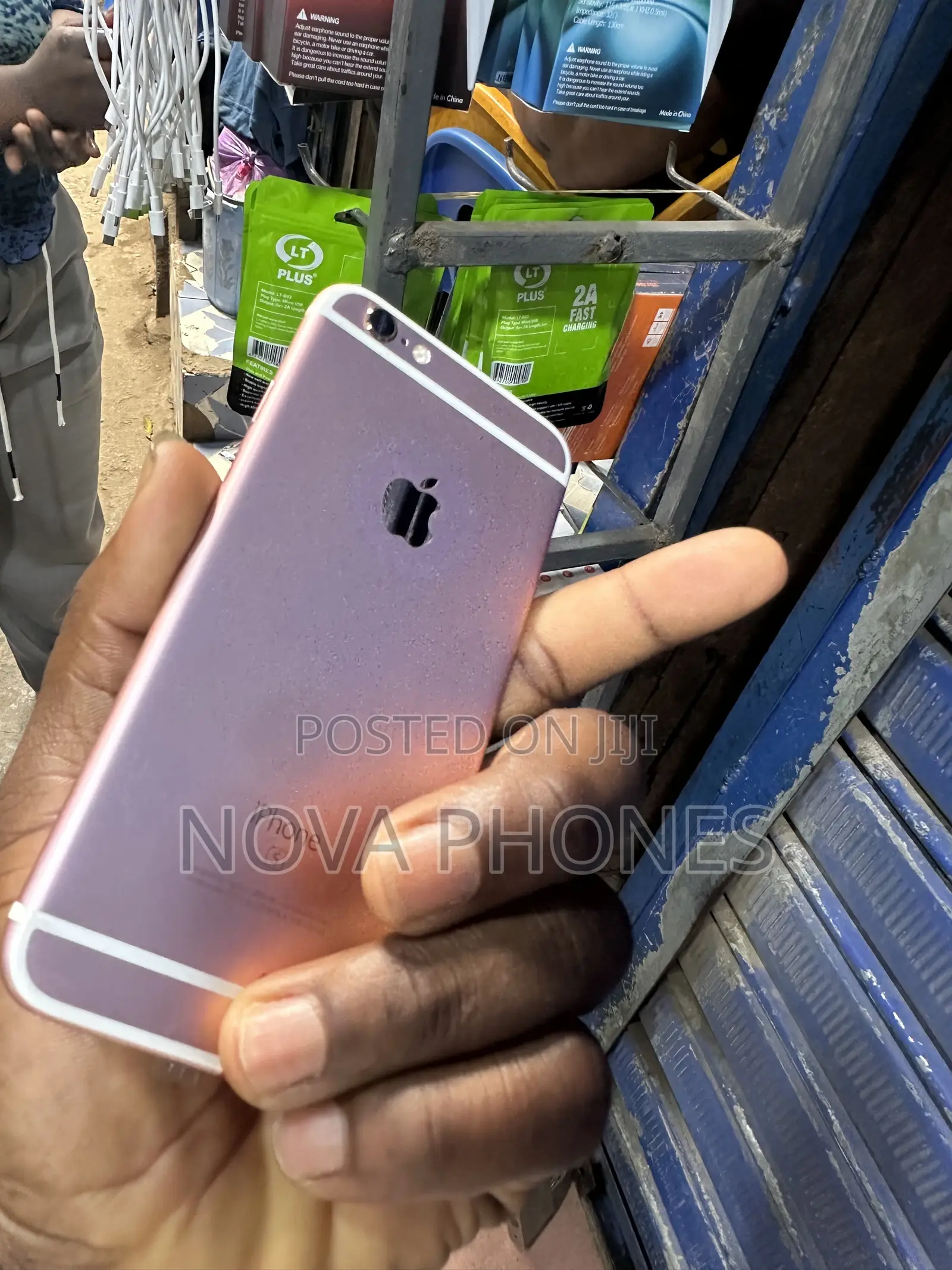 Apple iPhone 6s 16 GB