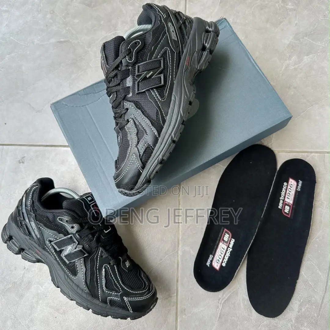 Original New Balance 1906 Black