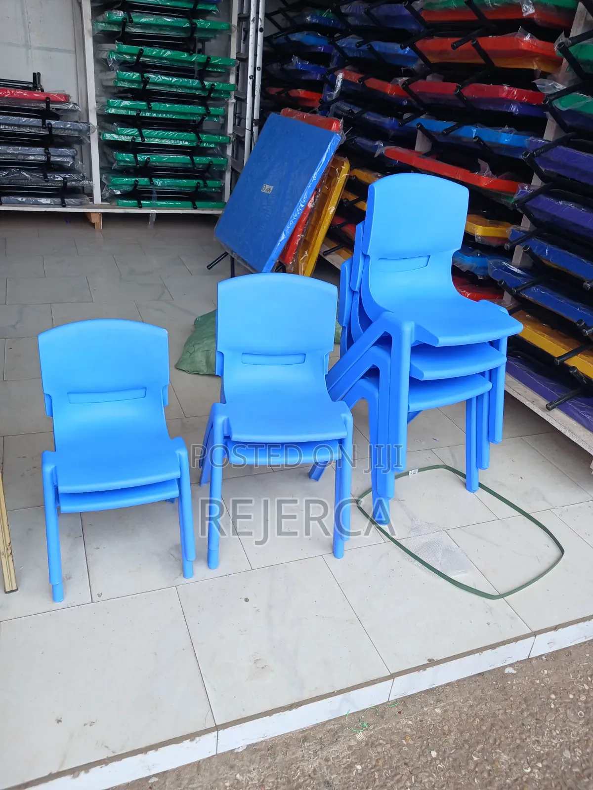 Affordable Plastic Chair for Schools